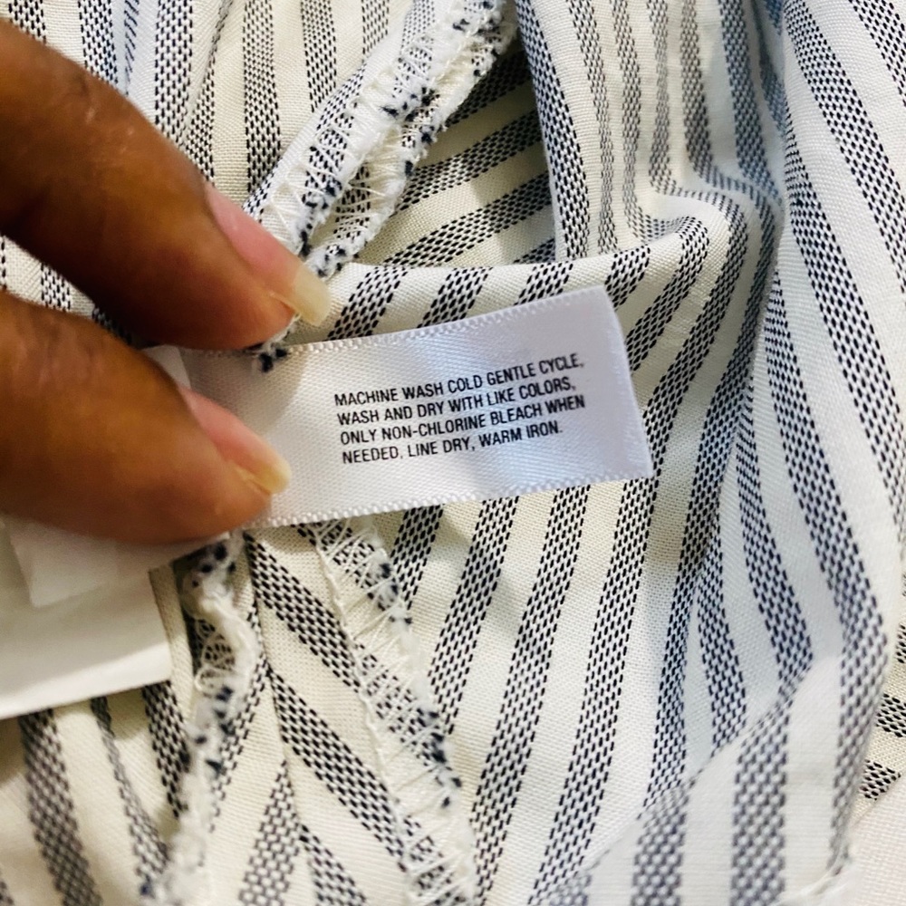 2/$24 Gap Strapless Midi Dress - Picture 6 of 7